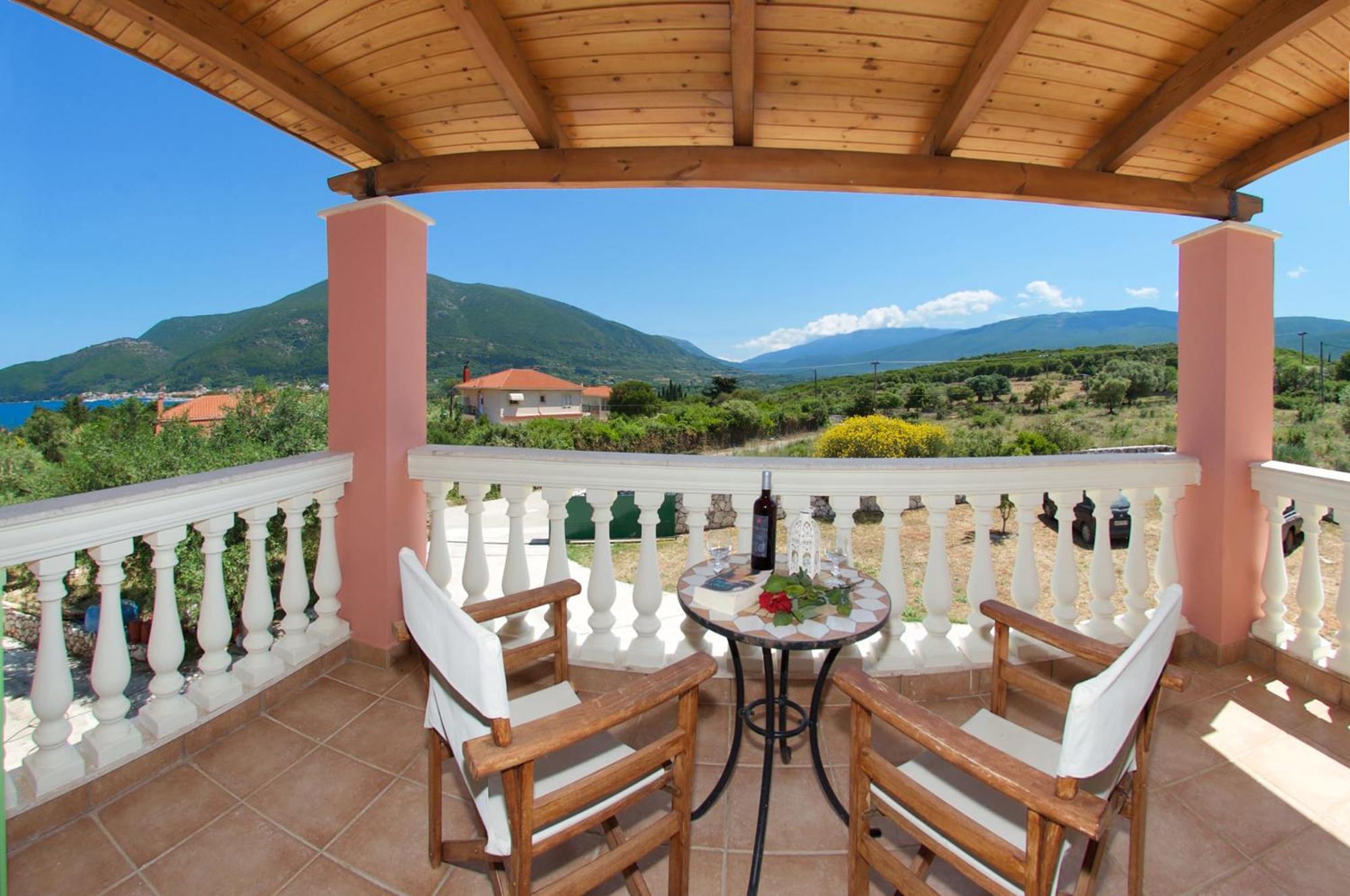 Iliachtides Villas Karavomylos Room photo